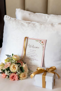 Wedding Hotel Welcome Notes That Feel Personal